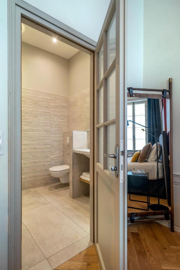 Escale Rochelaise, Gite Urbain Avec Spa Bain Nordique Et Sauna Tonneau La Rochelle  Kültér fotó